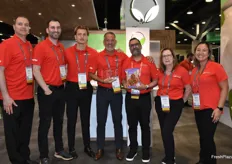 Team Mucci Farms won the Packaging Innovation Award for their new paper/bamboo mesh bag. From left to right: Mario Testani, Stephen Cowan, Cole Mucci, Bert Mucci, Ajit Saxena, Fernanda Albuquerque and Aileen Parungo.